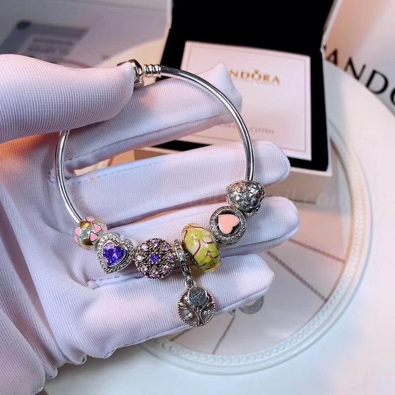 Pandora Bracelets 956